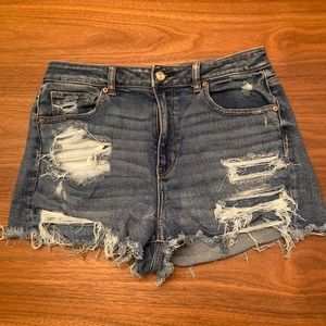 American Eagle Mom Short Stretch